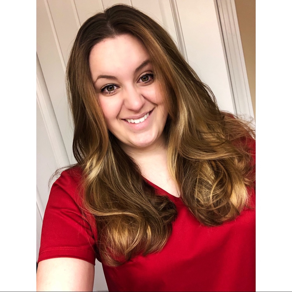 Meet your Posher, Dana